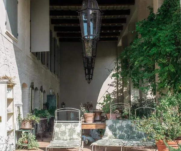 Lejlighed Casale Hortensia Reggio Emilia