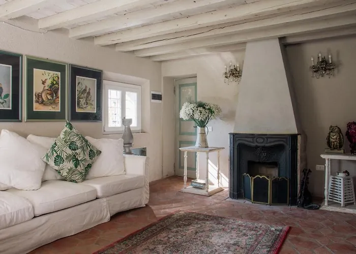 Lägenhet Casale Hortensia Reggio Emilia