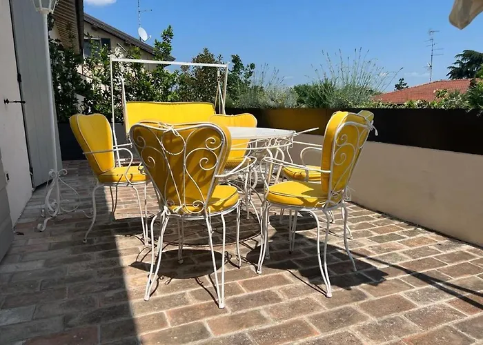 Lägenhet Casale Hortensia Reggio Emilia