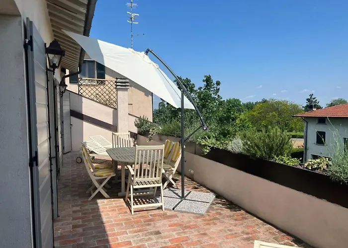 Lägenhet Casale Hortensia Reggio Emilia